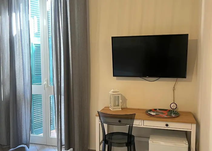 Elena Rooms
